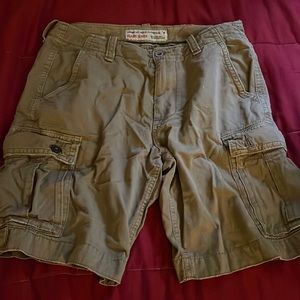 American eagle outfitters men’s cargo shorts in dark khaki